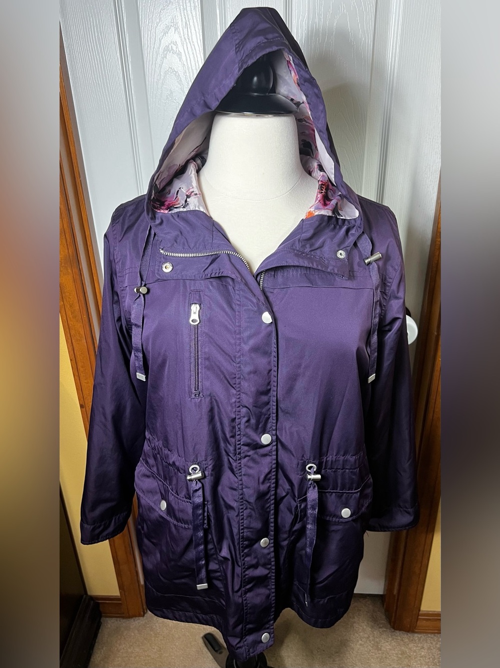 Time and Tru Windbreaker Jacket Rain Jacket Lightweight Layering Purple XL